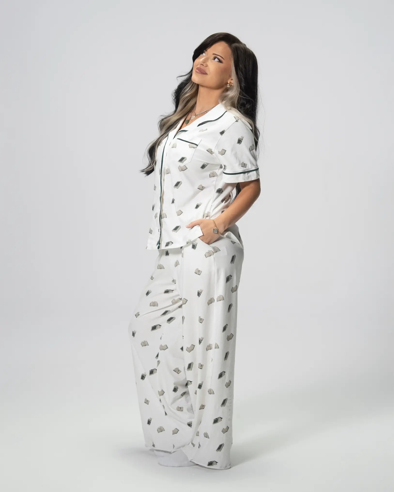 Pyjama Top - World of Treasure - World of Treasure