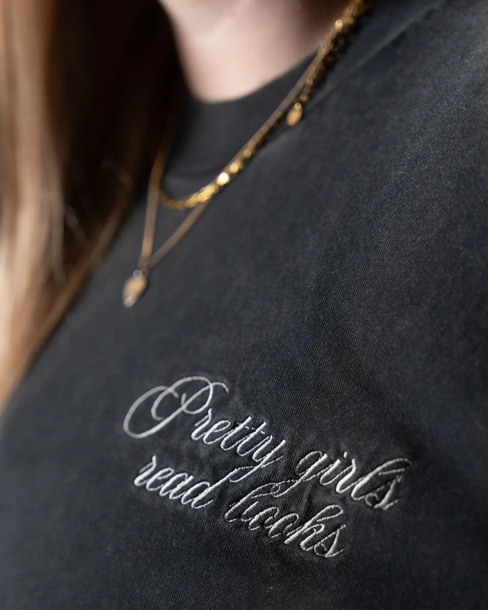 T-Shirt Oversized - Pretty girls read books - World of Treasure