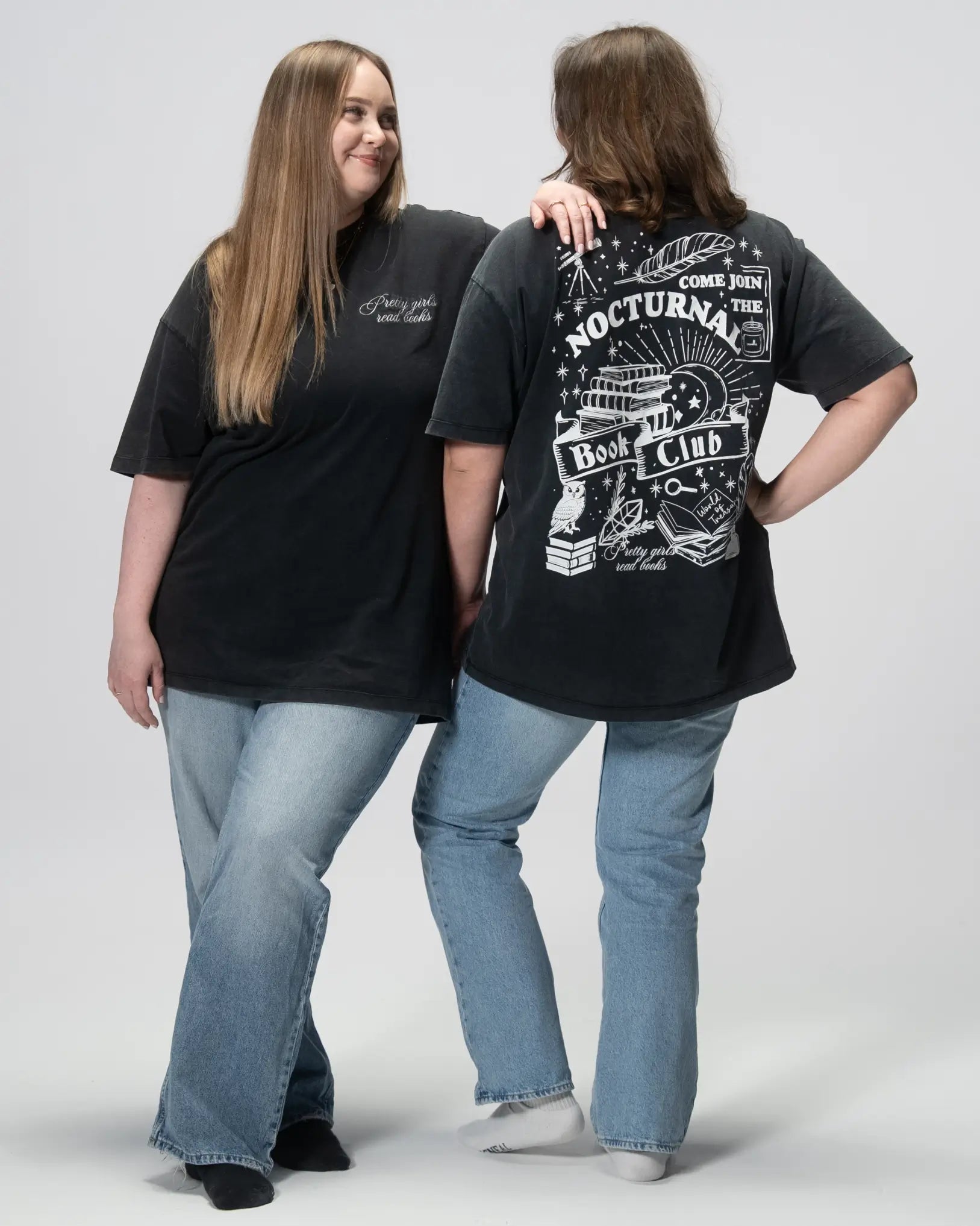 T-Shirt Oversized - Pretty girls read books - World of Treasure