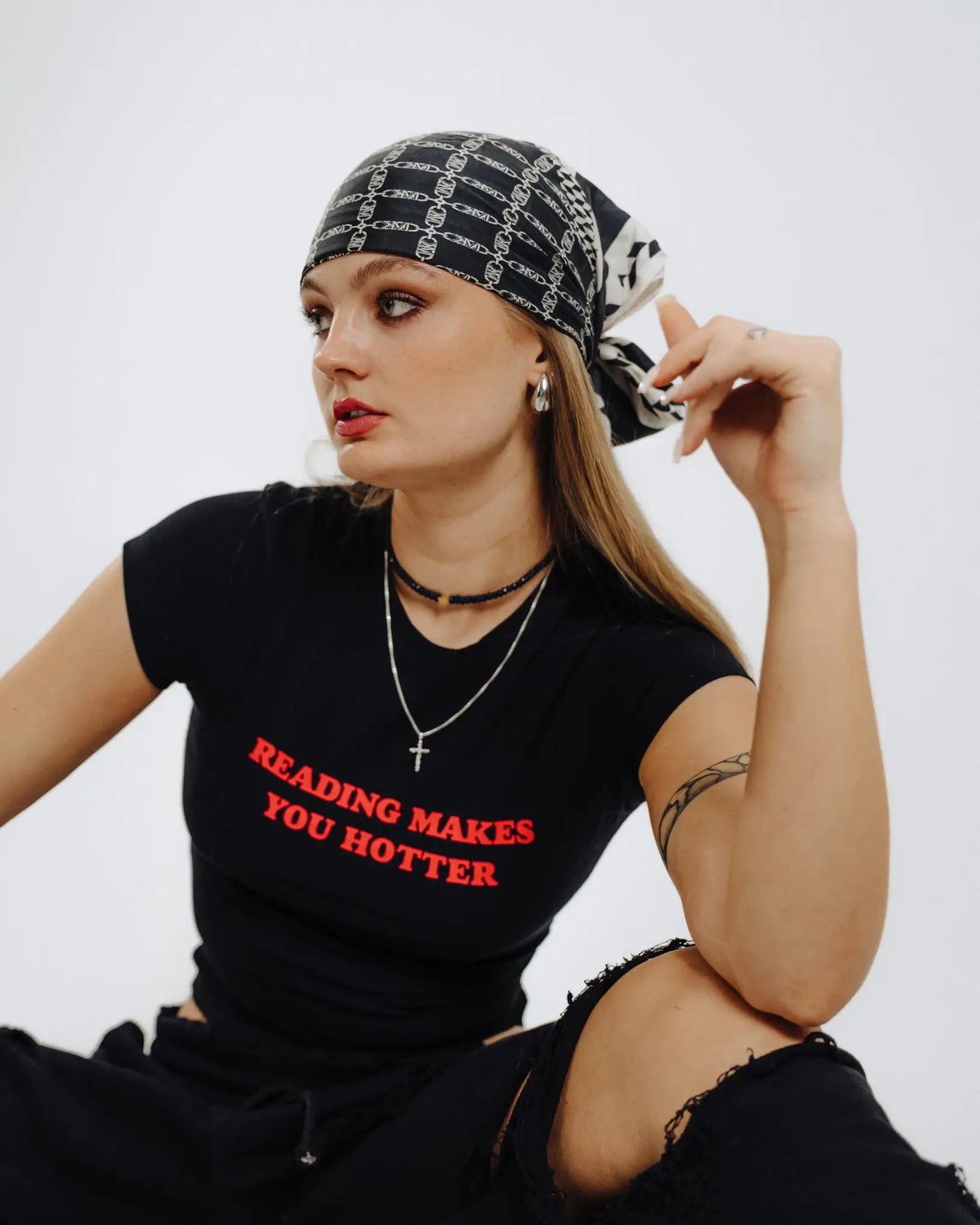 Babytee - Reading makes you hotter - World of Treasure