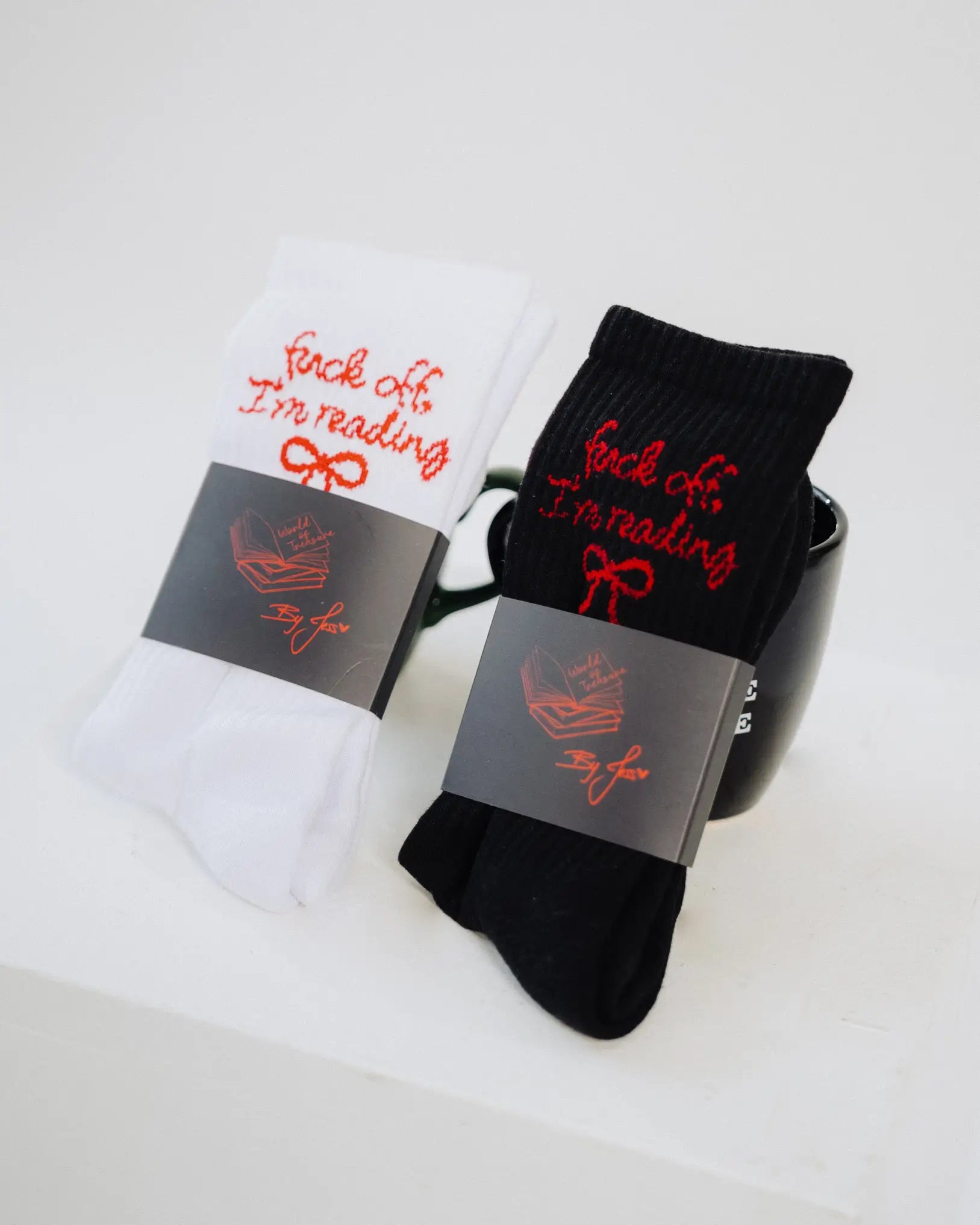Socken - fuck off (black) - World of Treasure