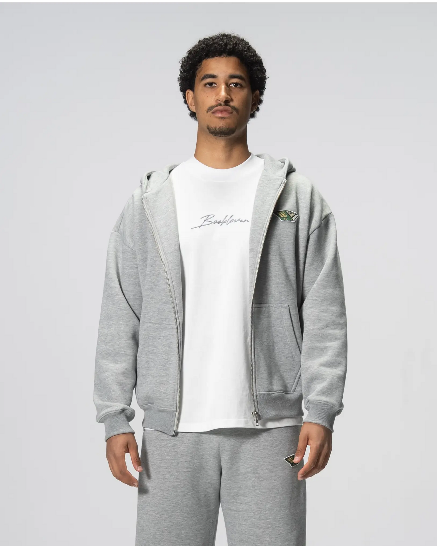 Zipper - World of Treasure - World of Treasure