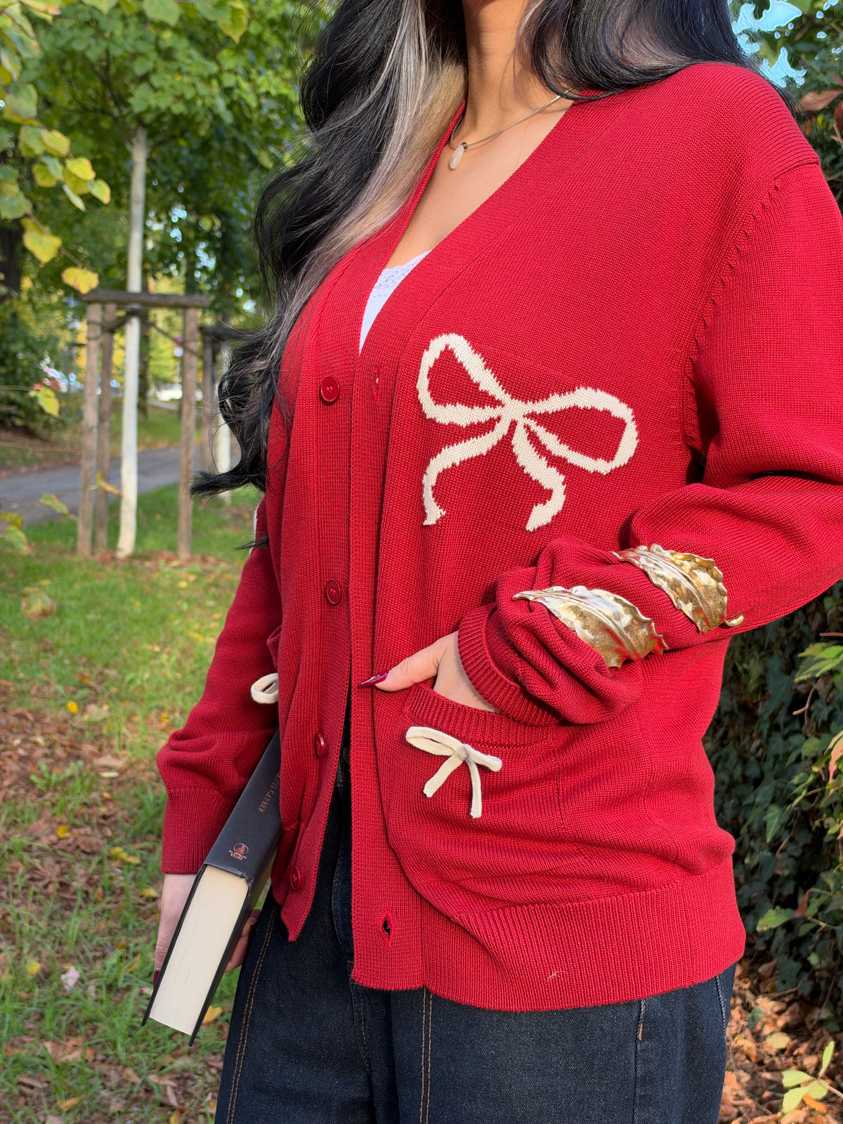 Cardigan red - Reading makes you hotter