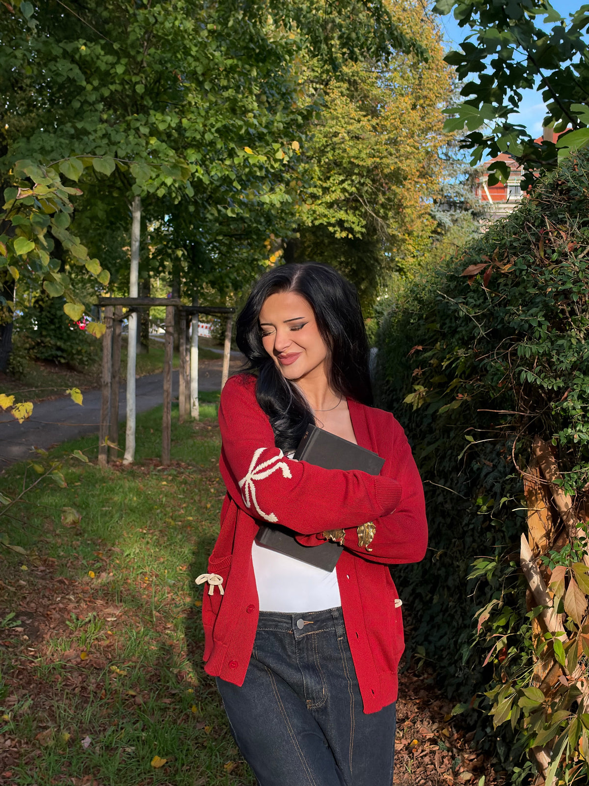 Cardigan red - Reading makes you hotter
