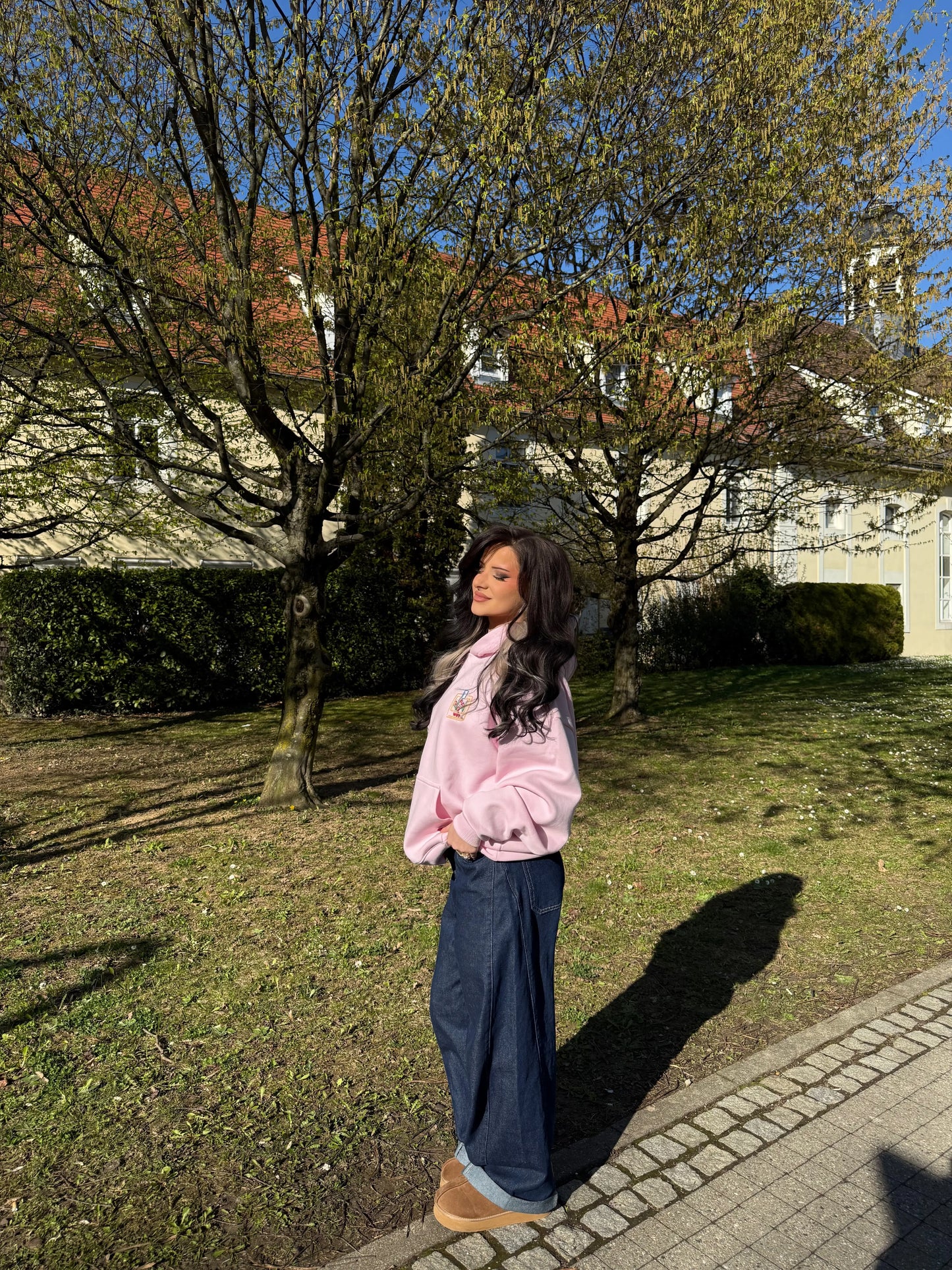 Hoodie - Buy me books pink